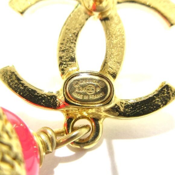 Auth CHANEL - Gold Pink Hardware Plastic Earrings - Picture 2 of 7